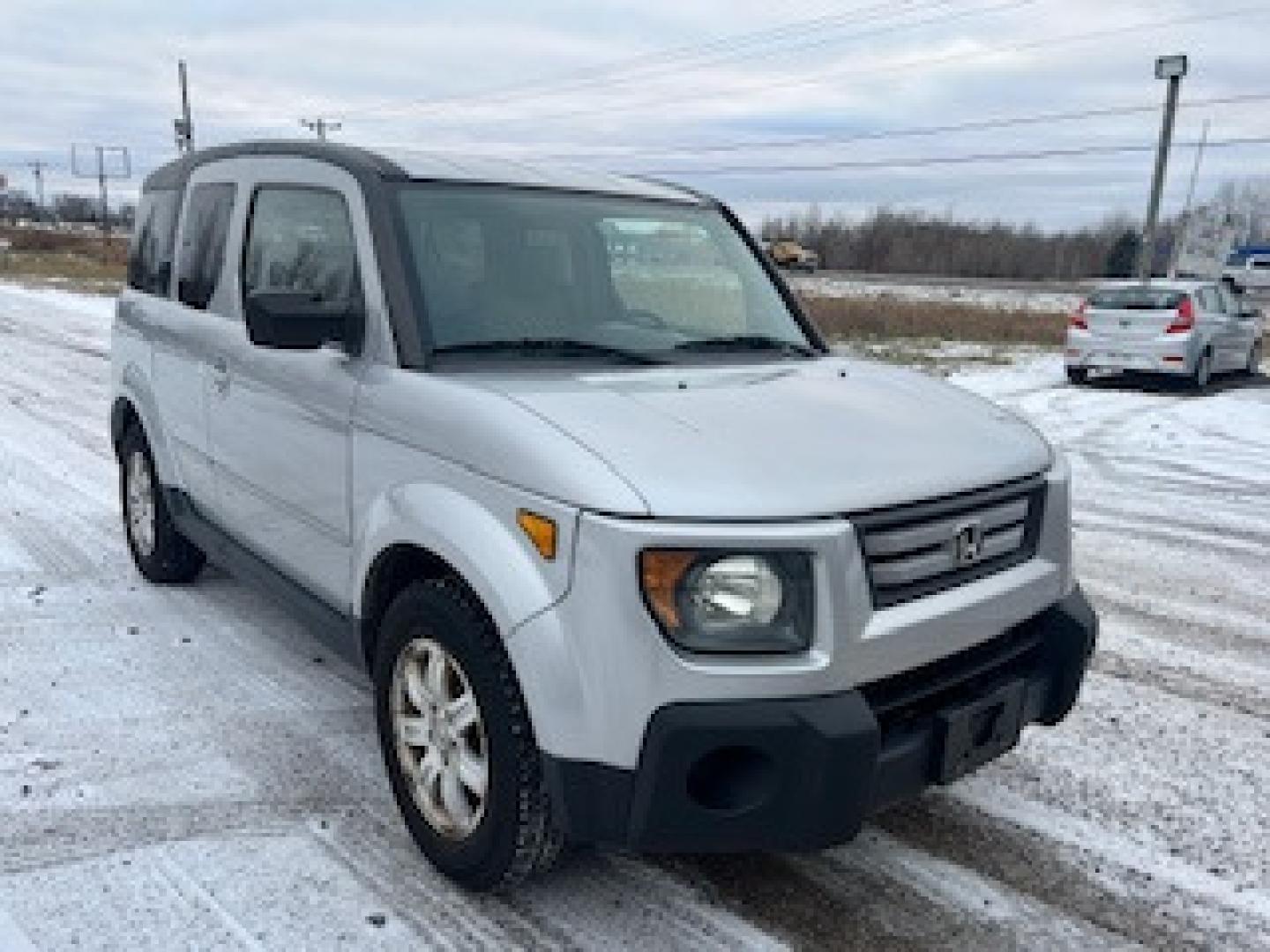 2008 Honda Element EX 2WD AT (5J6YH18798L) with an 2.4L L4 DOHC 16V engine, 5-Speed Automatic Overdrive transmission, located at 17255 hwy 65 NE, Ham Lake, MN, 55304, 0.000000, 0.000000 - Photo#6